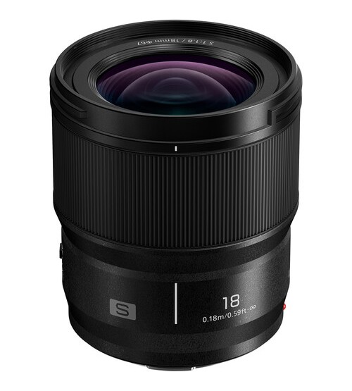 Lumix S Pro Lens 18mm F1.8 (S-S18GC) (Promo Cashback Rp 1.000.000)